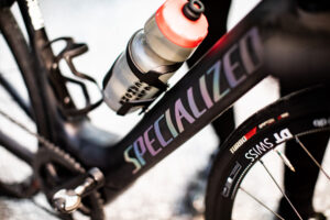 specialized bicycle cycling at the cliffs