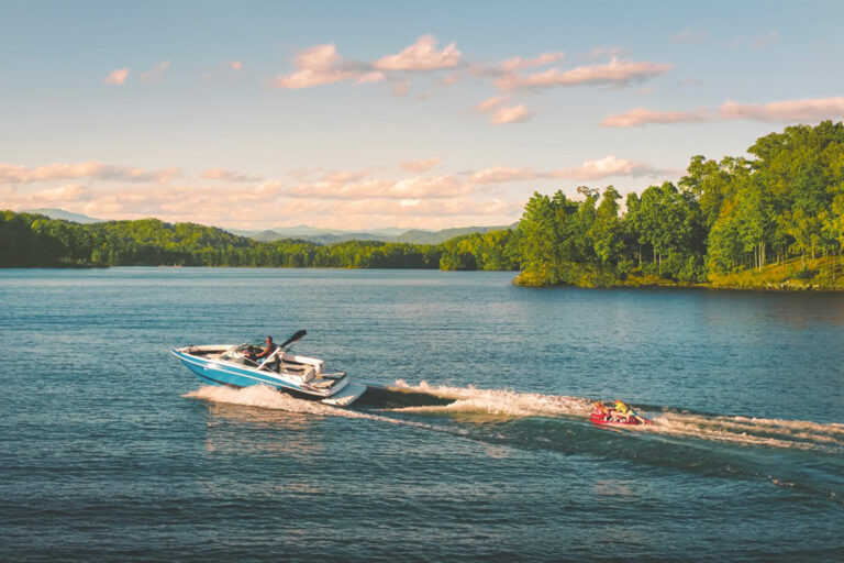 lake keowee boating