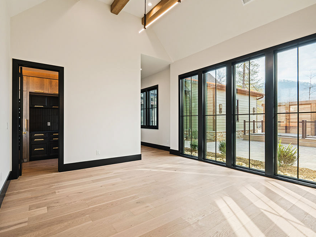 5_Whispering_Bells_Ct_CliffsBuilders_WC-19