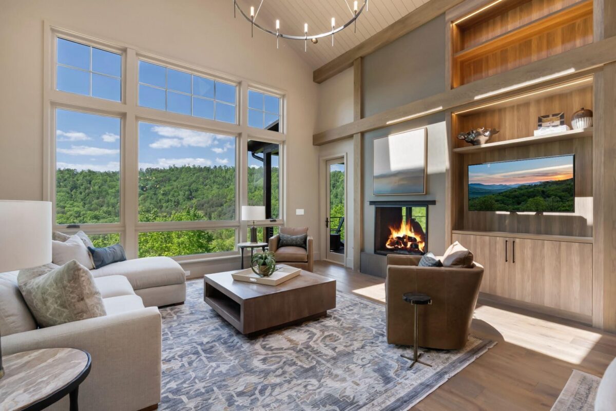 The Cliffs Real Estate