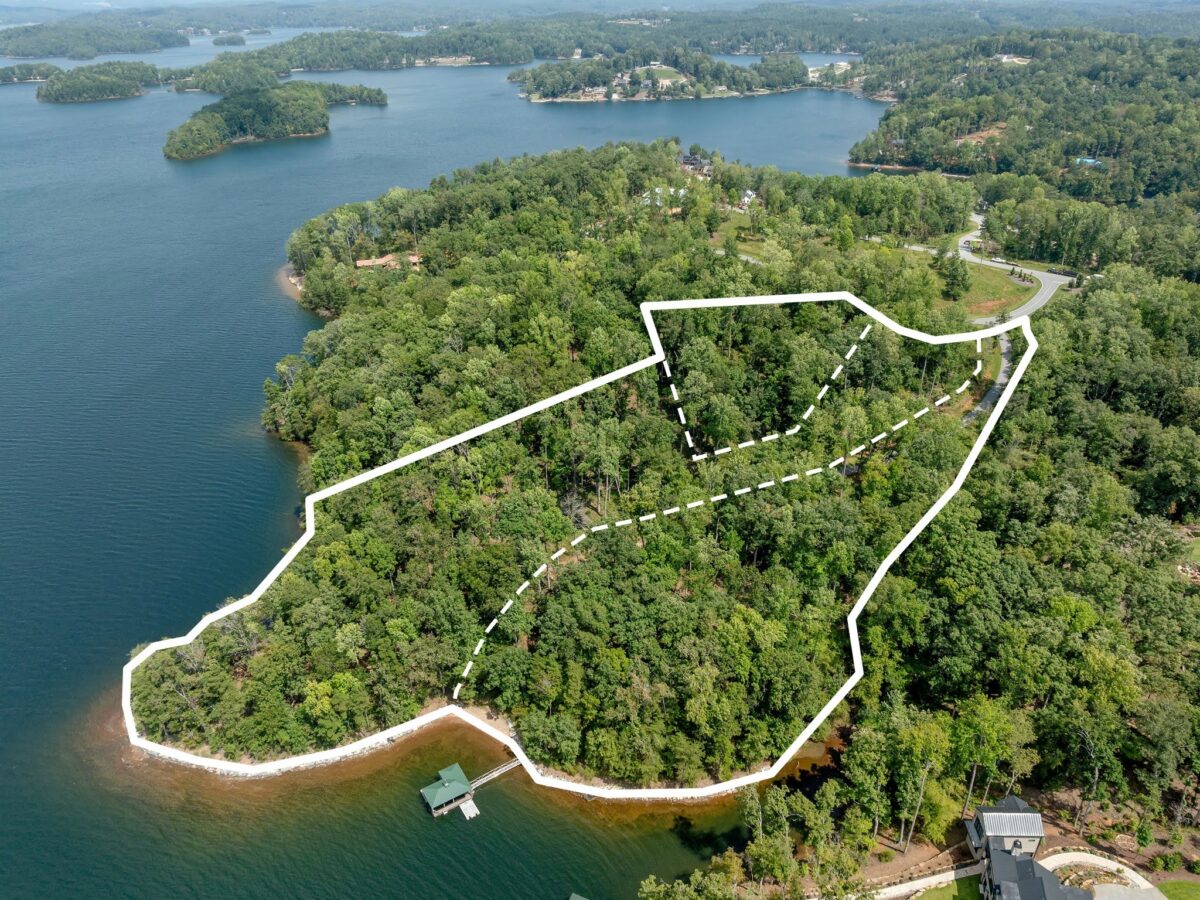 The Cliffs Real Estate